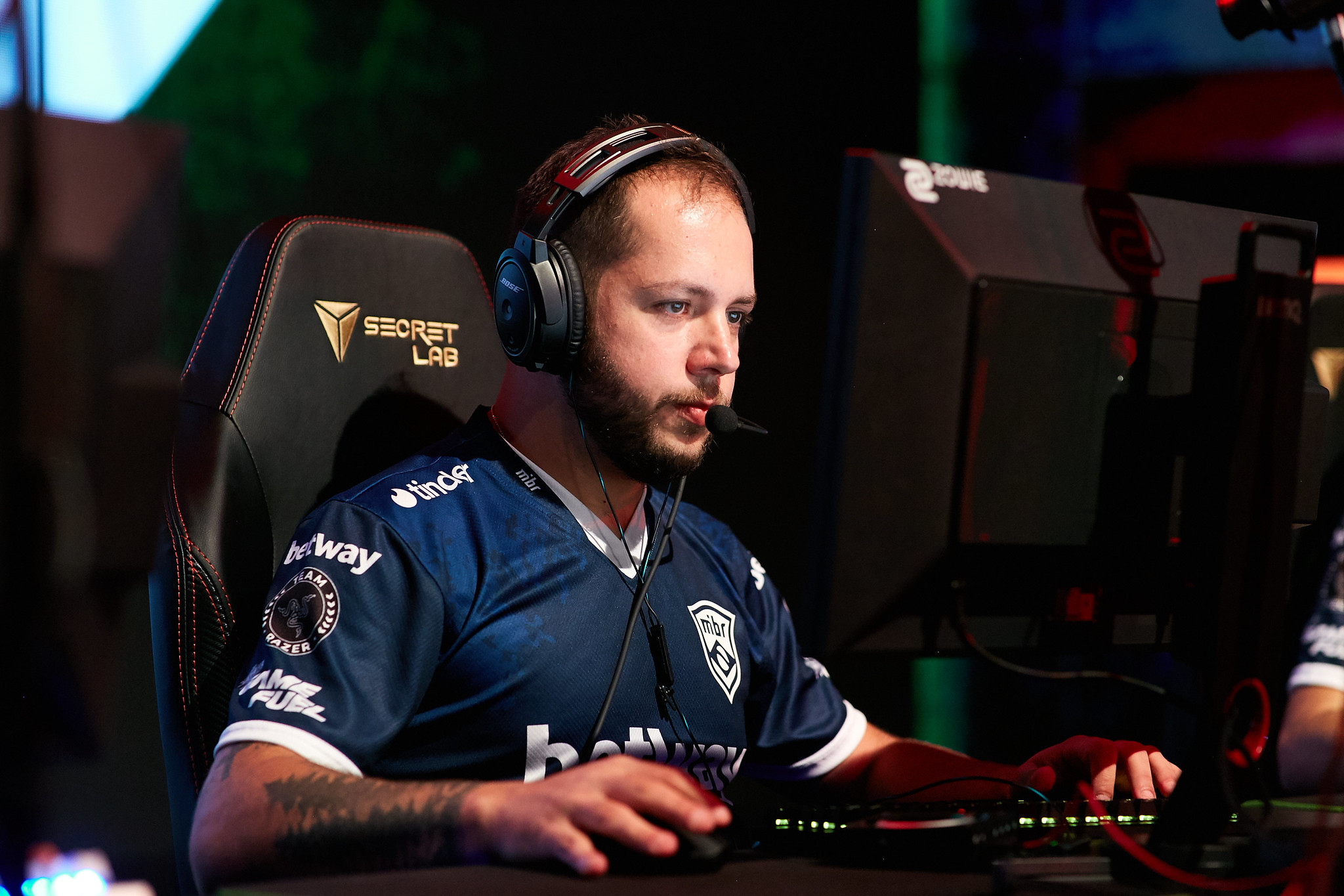 MIBR koçu zews takımdan ayrıldığını açıkladı