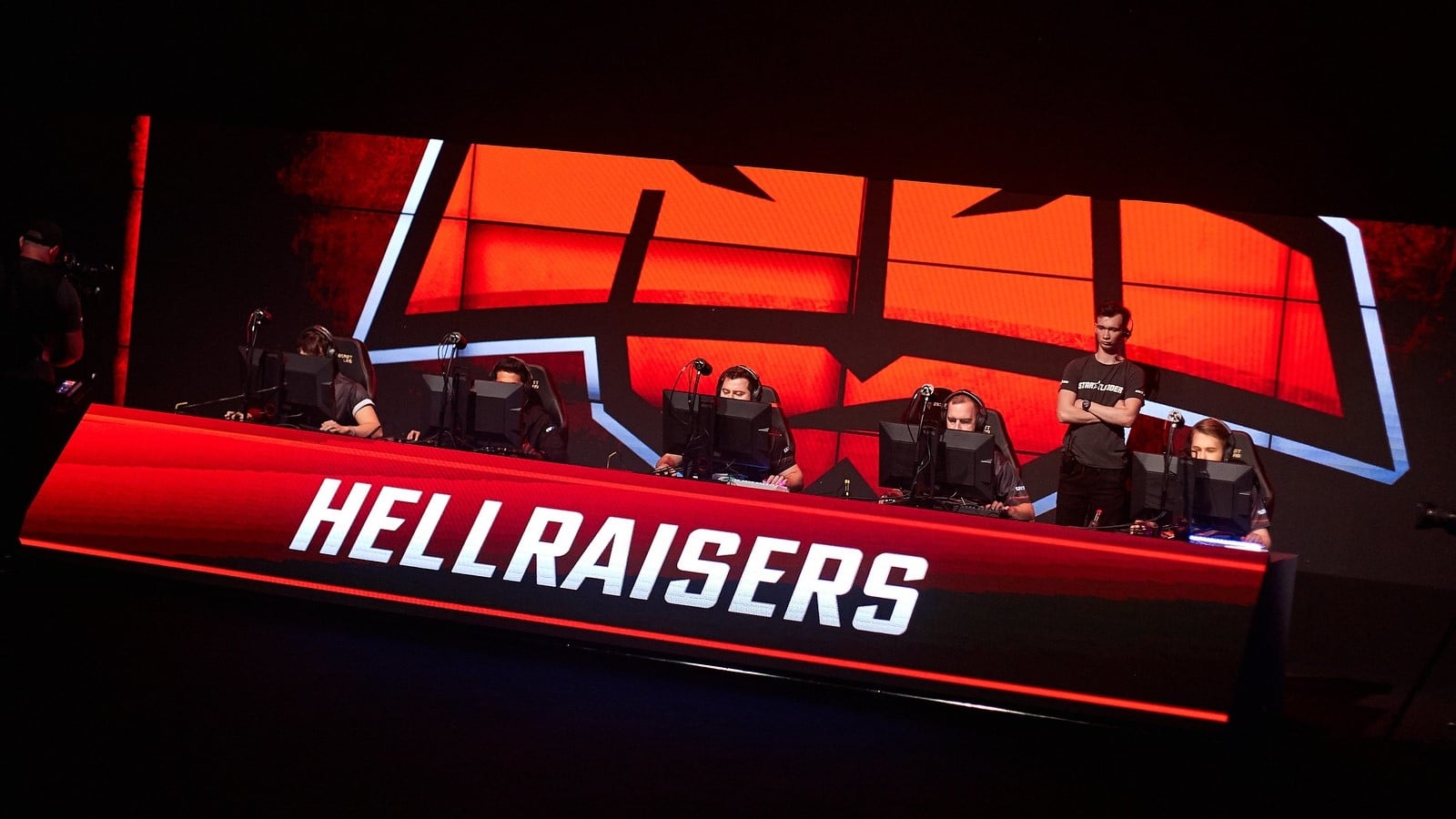 HellRaisers yenilenen kadrosunu açıkladı