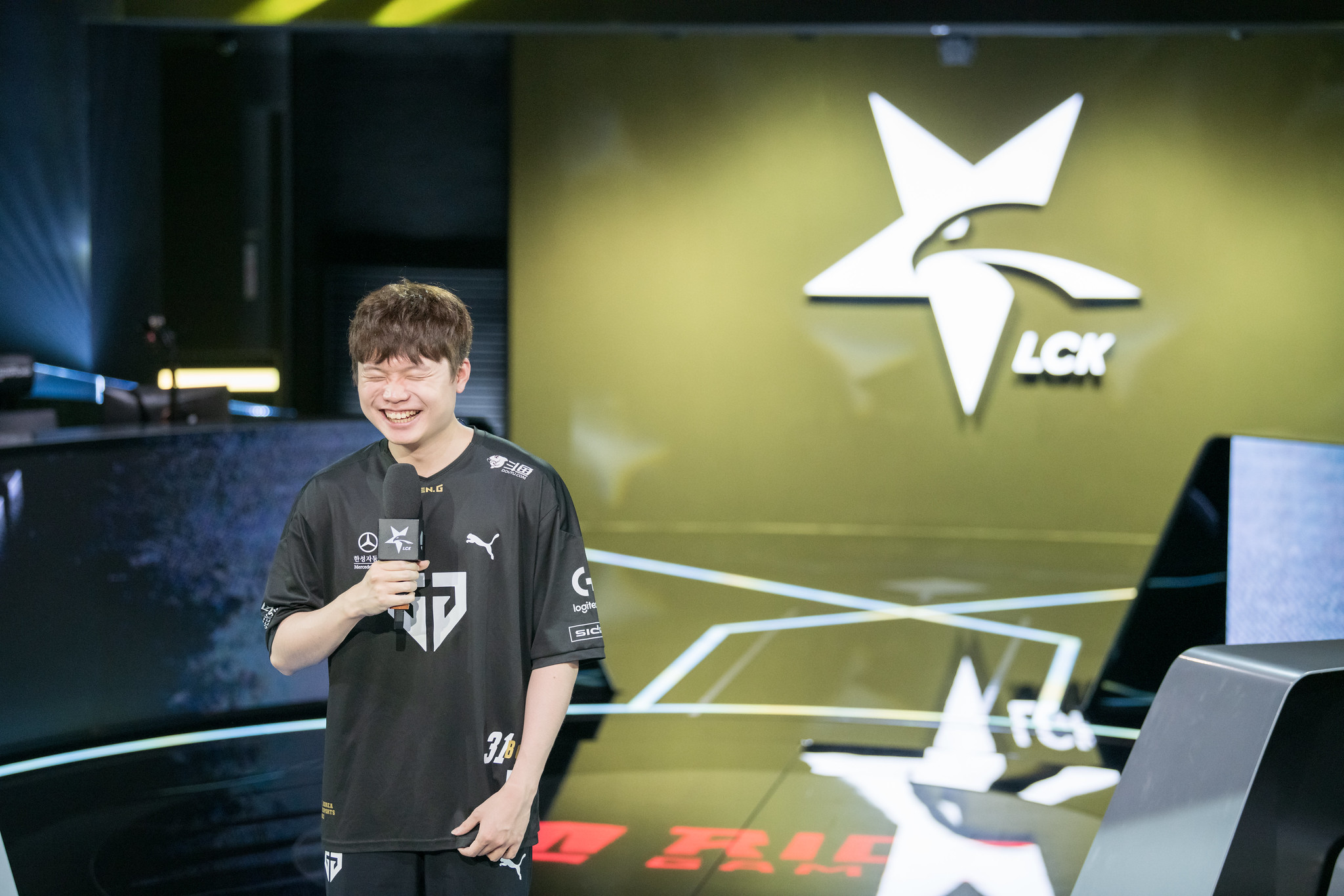 2020 LCK Yaz Mevsimi'nde 5. hafta 1. gün maçları tamamlandı